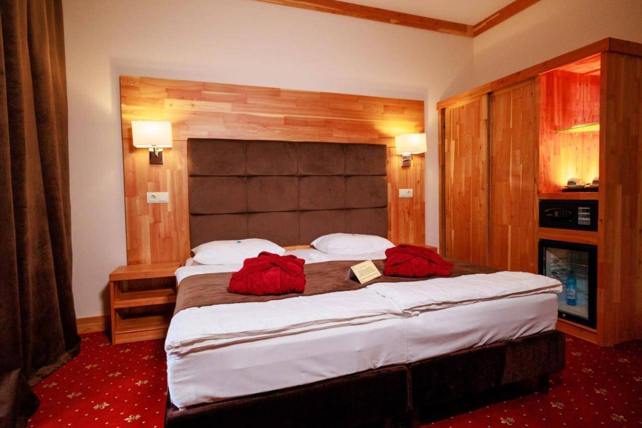 Romantik Spa Hotel Jaremtsje Eksteriør bilde