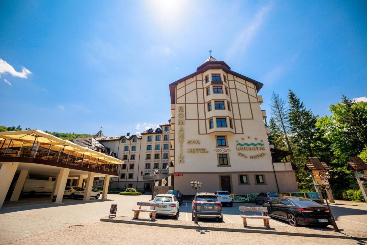 Romantik Spa Hotel Jaremtsje Eksteriør bilde