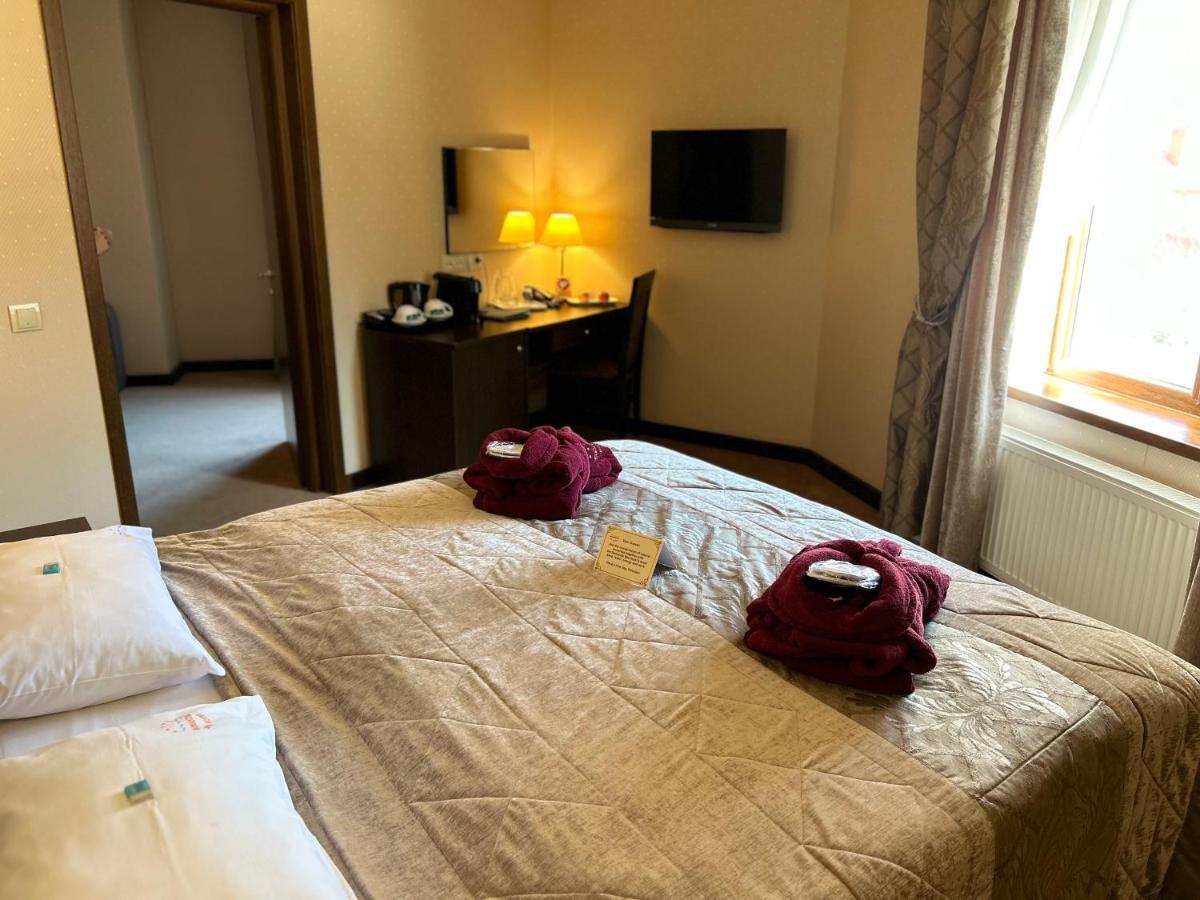 Romantik Spa Hotel Jaremtsje Eksteriør bilde